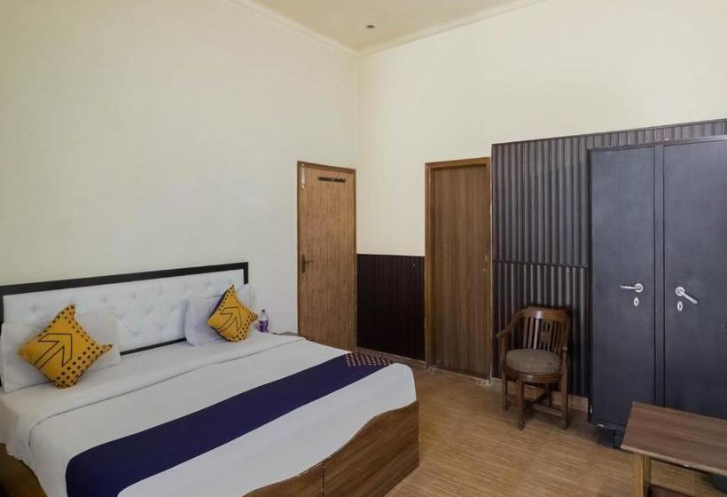 Hotel Spot On 73921 Surya Inn