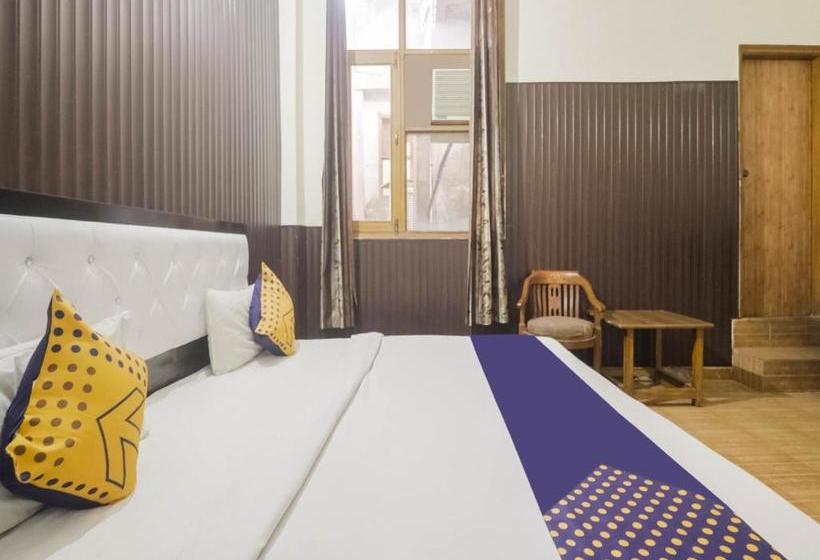 Hotel Spot On 73921 Surya Inn