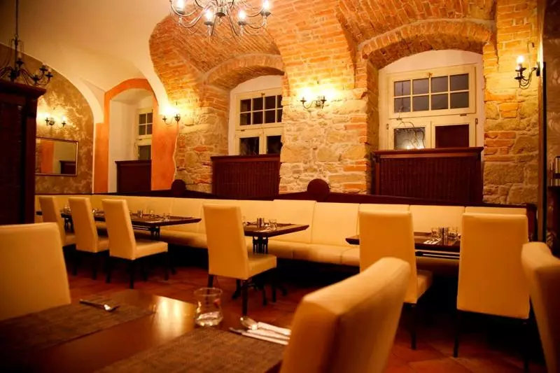 Hotelli Zamek Berchtold