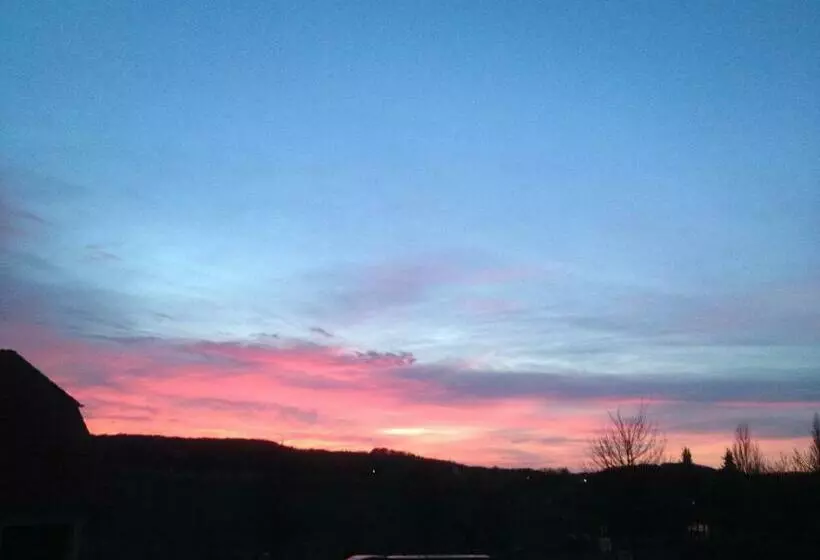Majatalo Ferienwohnung Im Nationalpark Jasmund
