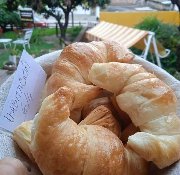 Retkeilymaja El Valle Hostería