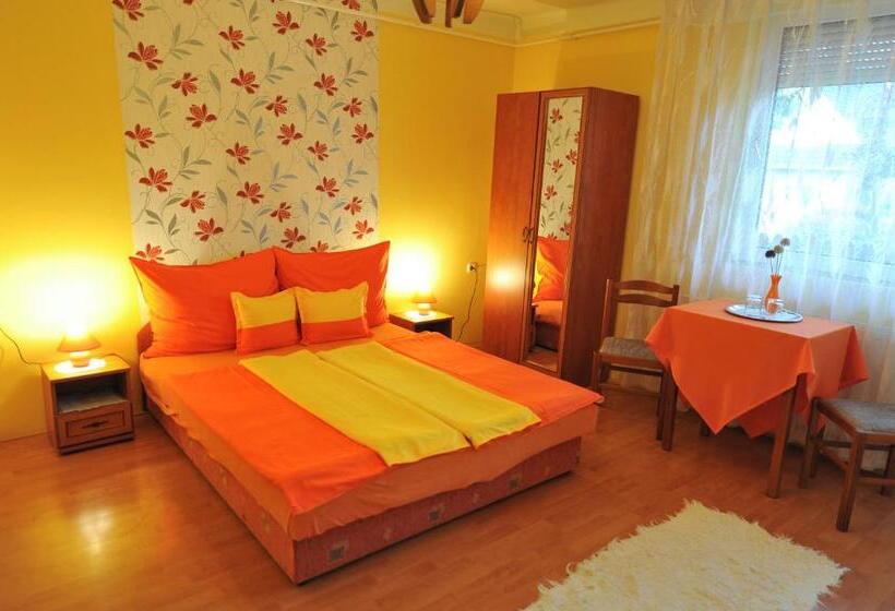 膳宿费 Oázis Vendégház