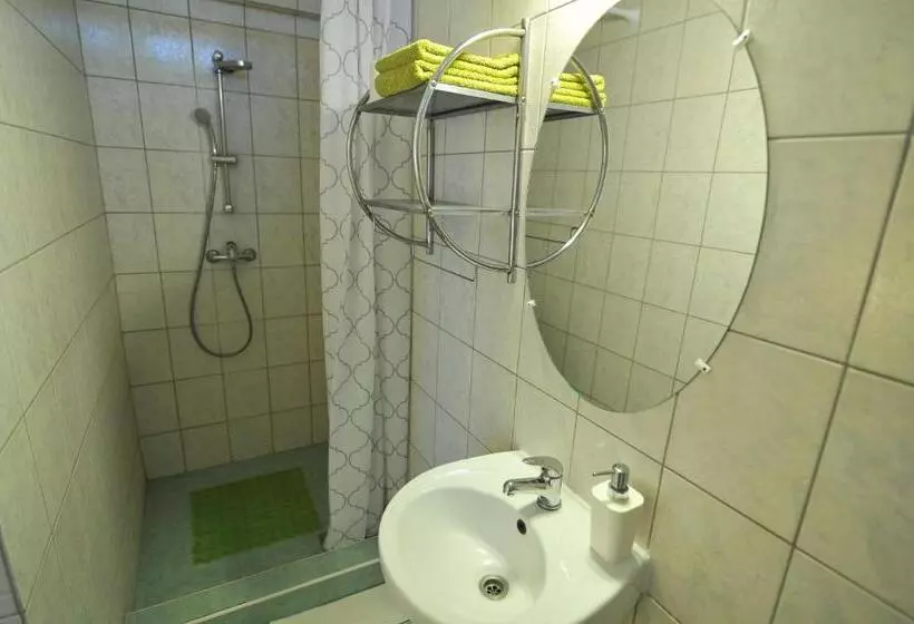 پانسیون Oázis Vendégház