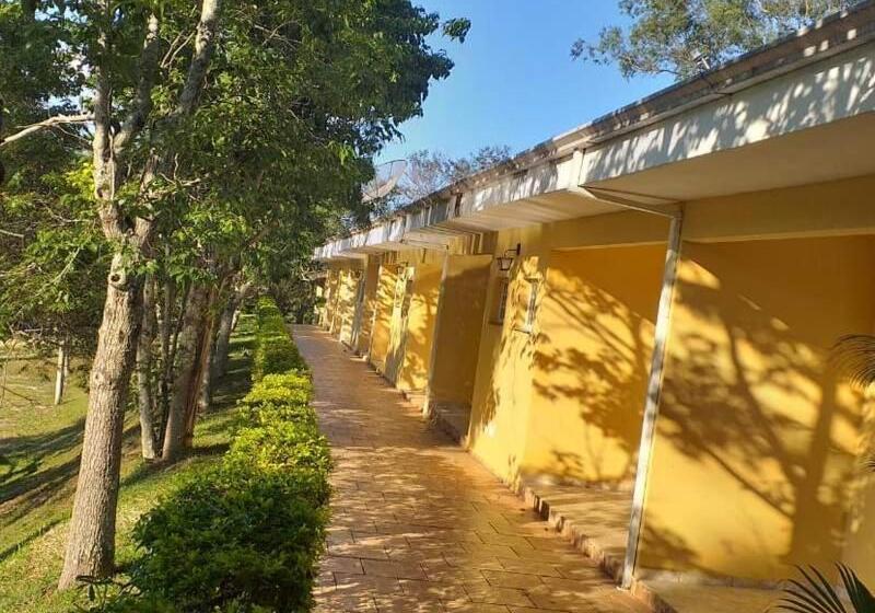 펜션 Pousada Vale Do Ouro Verde