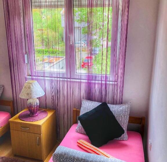 پانسیون Rooms Deny