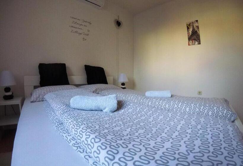 پانسیون Rooms Deny