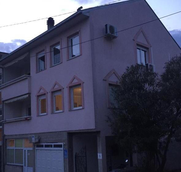 پانسیون Rooms Deny