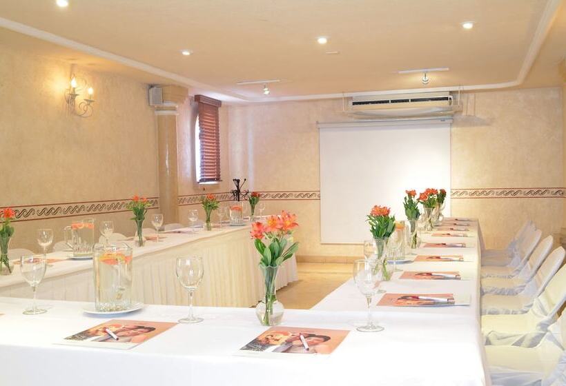 فندق Arcángel Puebla