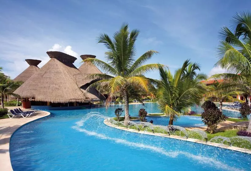 Hotel Barcelo Maya Colonial All Inclusive
