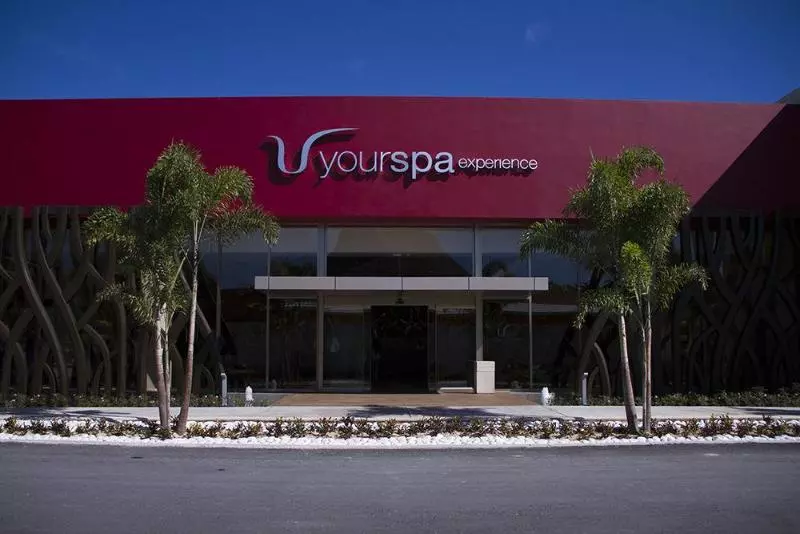 Hotel Barcelo Maya Colonial All Inclusive