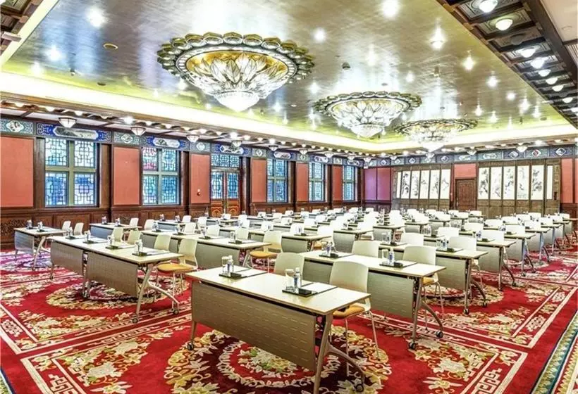 هتل Beijing Junwangfu