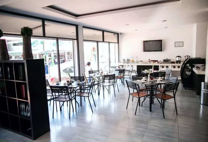 فندق Best Western Real Tula Express