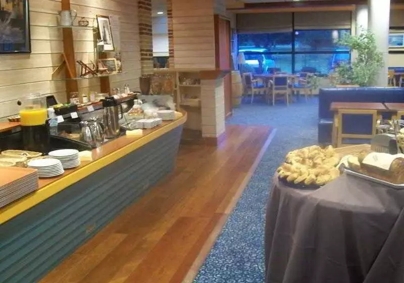 Brit Hotel Saint Malo – Le Transat