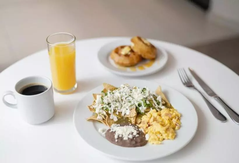 هتل City Express Suites By Marriott Ciudad De México Anzures