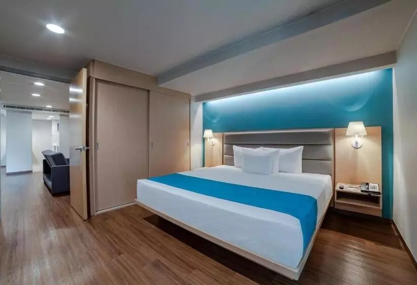 هتل City Express Suites By Marriott Ciudad De México Anzures