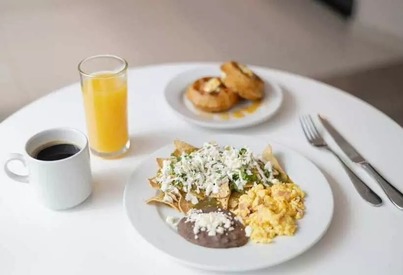 هتل City Express Suites By Marriott Ciudad De México Anzures