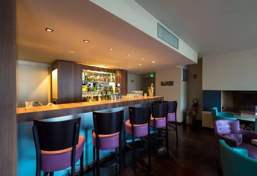 Отель Du Casino