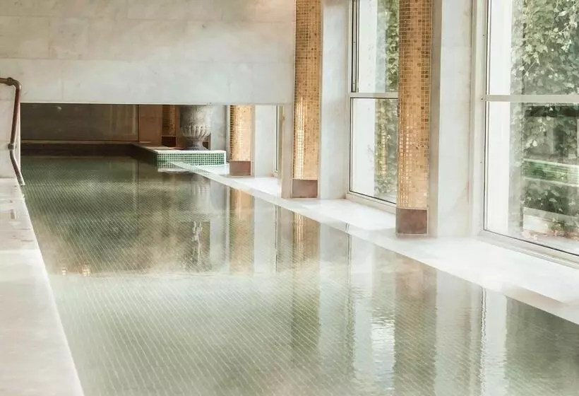 Отель Falkenberg Strandbad