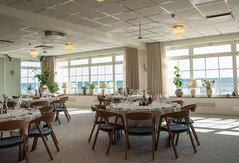 Отель Falkenberg Strandbad