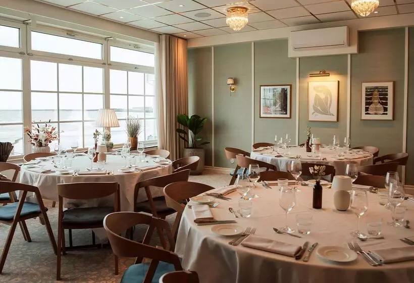 Отель Falkenberg Strandbad