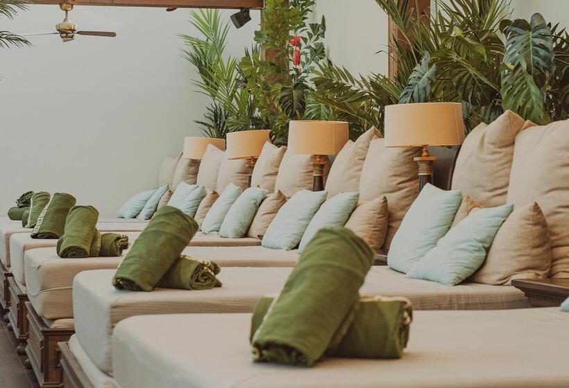 هتل Falkenberg Strandbad