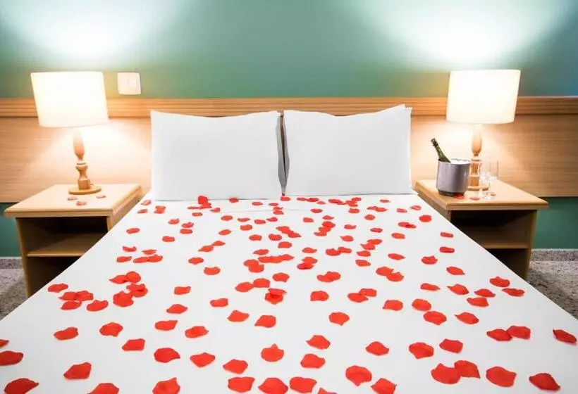 Отель Golden Park All Inclusive Poços De Caldas