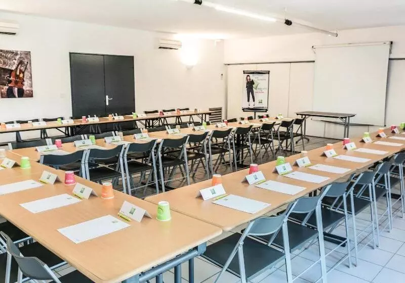 Hotel Ibis Styles Perpignan Canet En Roussillon