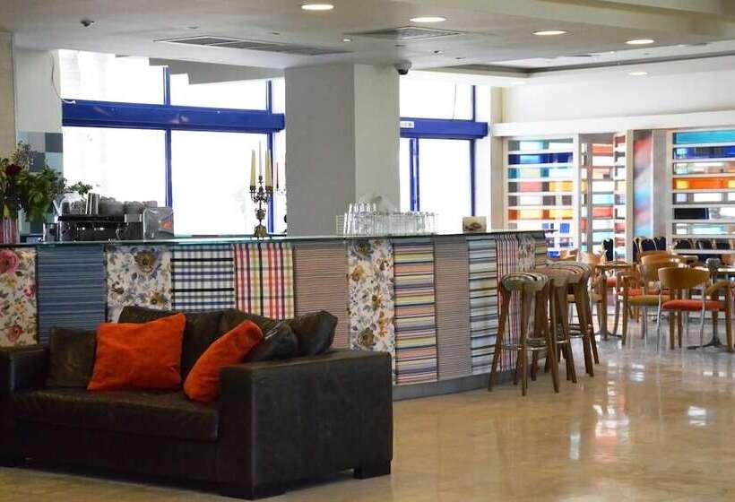 בית מלון כפרי Ionion Star