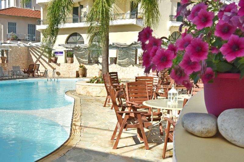 בית מלון כפרי Ionion Star