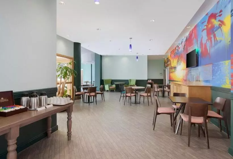 Hotel Leonardo Brighton