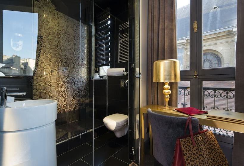 ホテル Lumen Paris Louvre