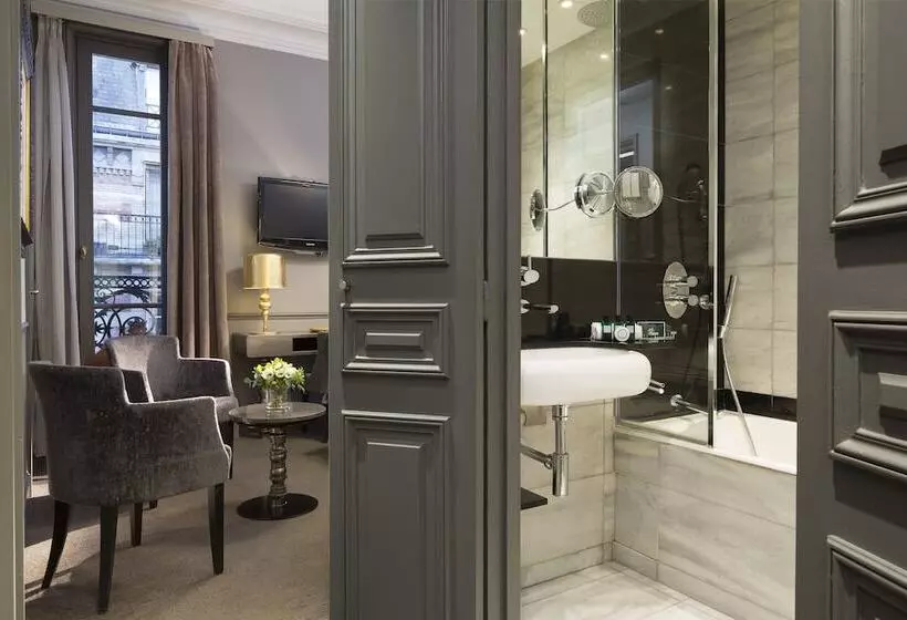 هتل Lumen Paris Louvre