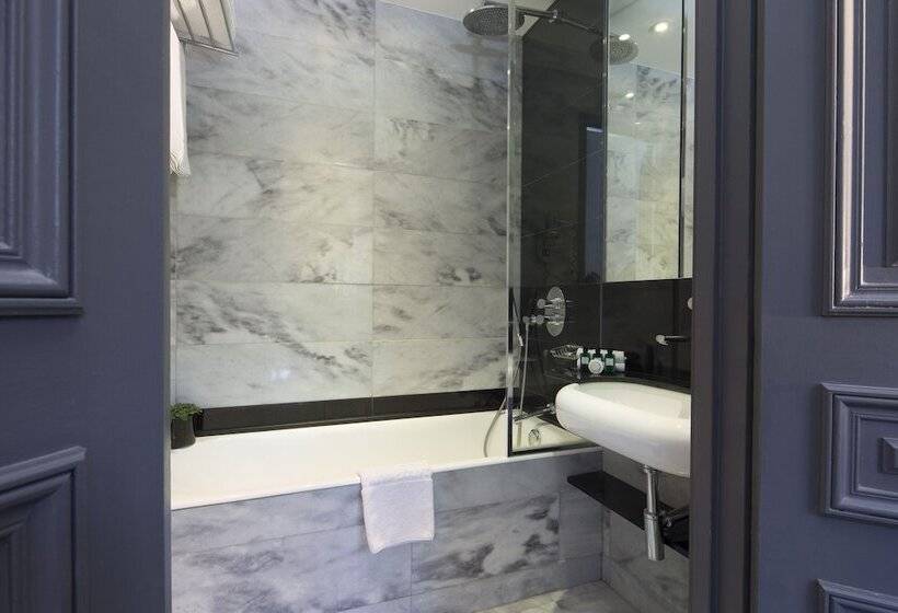 ホテル Lumen Paris Louvre