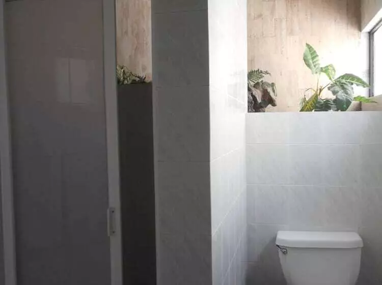 فندق Puente Real