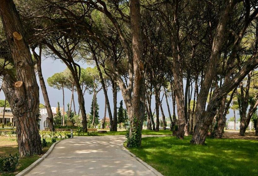 هتل Sol Tropikal Durres