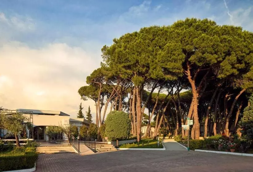 호텔 Sol Tropikal Durres