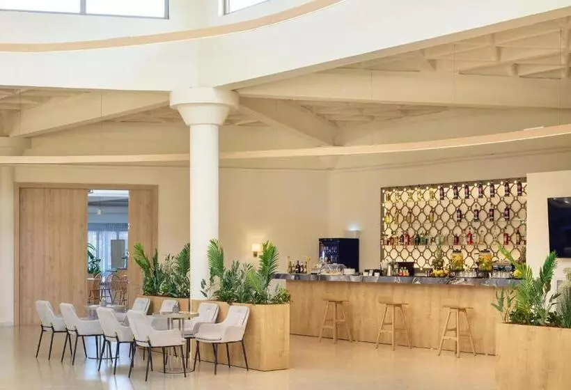 호텔 Sol Tropikal Durres