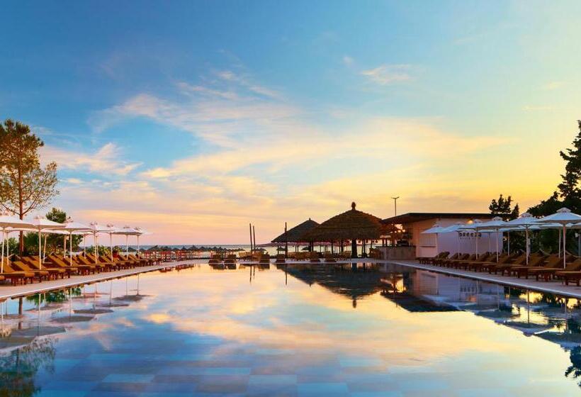 هتل Sol Tropikal Durres