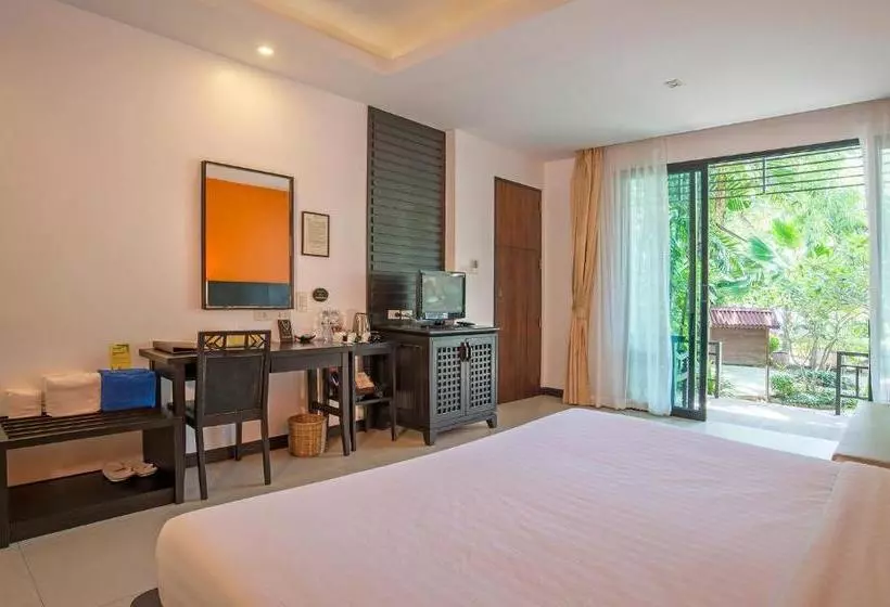 Hotelli Sunrise Tropical Resort