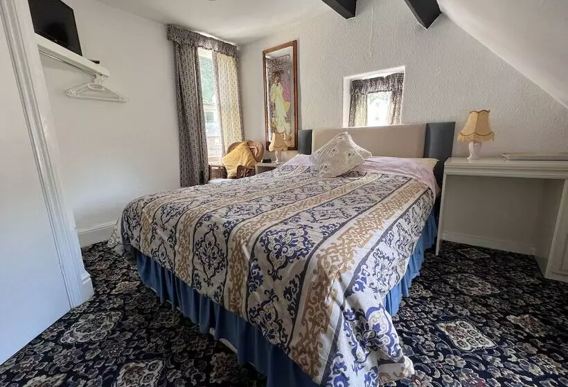 호텔 The Captain S House