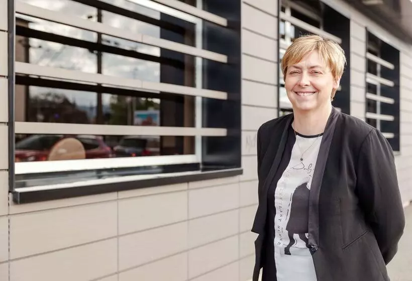 هتل The Originals City, Hôtel Colmar Gare