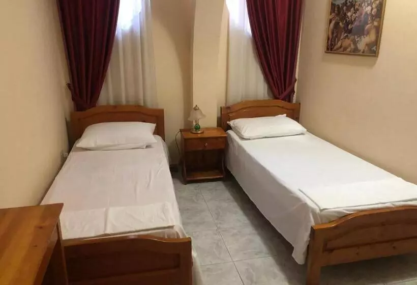 בית מלון כפרי Villa Pepeto Durres Albania