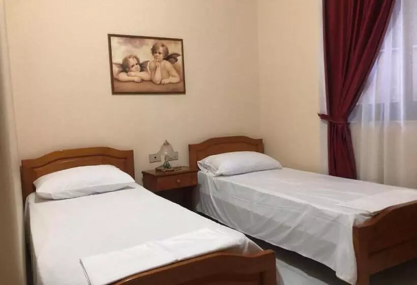 בית מלון כפרי Villa Pepeto Durres Albania