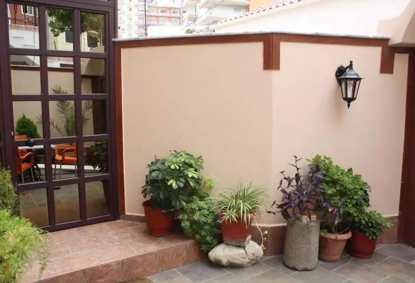 בית מלון כפרי Villa Pepeto Durres Albania