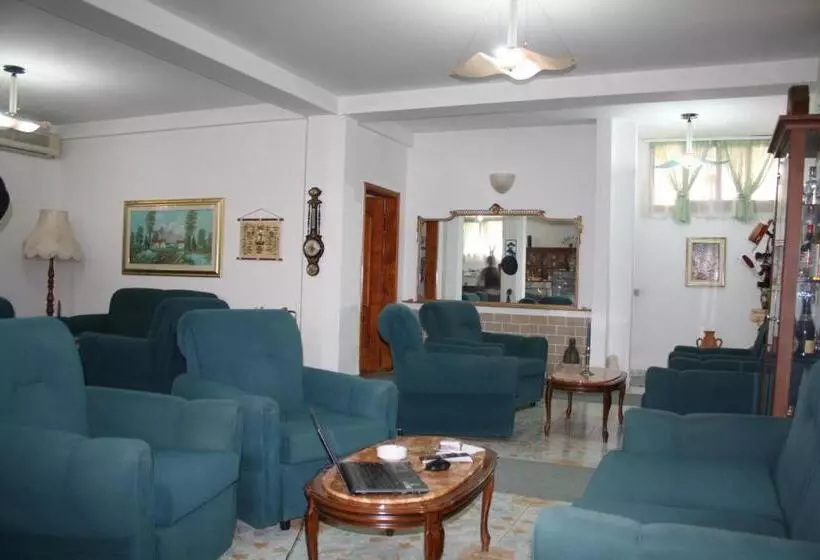 בית מלון כפרי Villa Pepeto Durres Albania