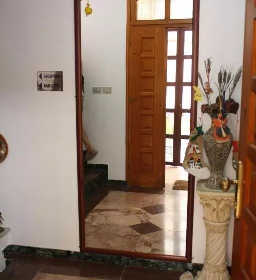 בית מלון כפרי Villa Pepeto Durres Albania