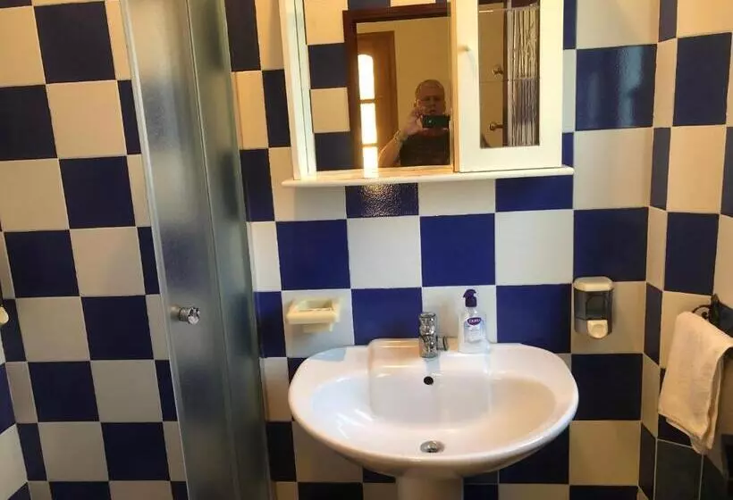 בית מלון כפרי Villa Pepeto Durres Albania