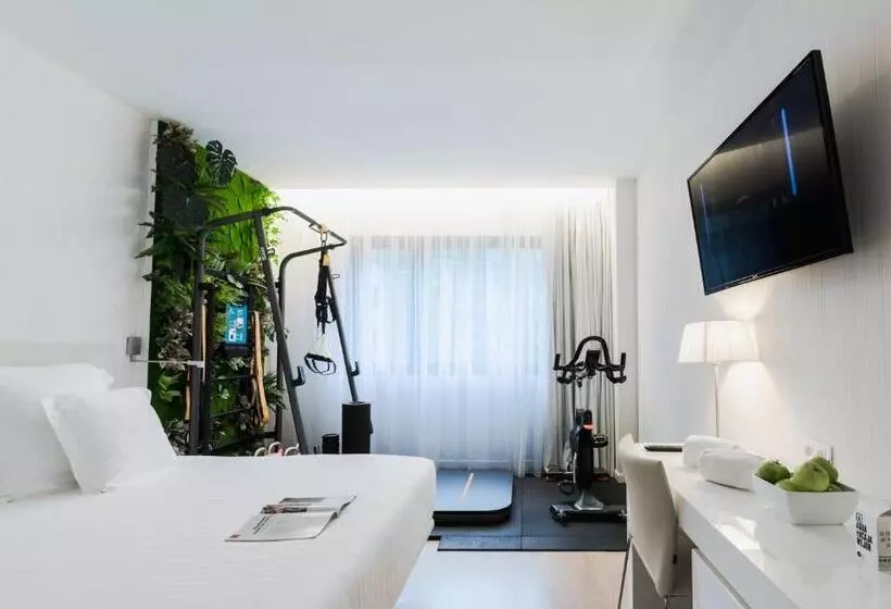 هتل Zentral Castellana Norte