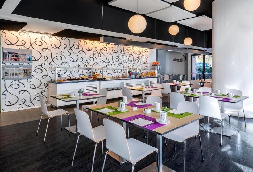 בית מלון כפרי Zentral Castellana Norte