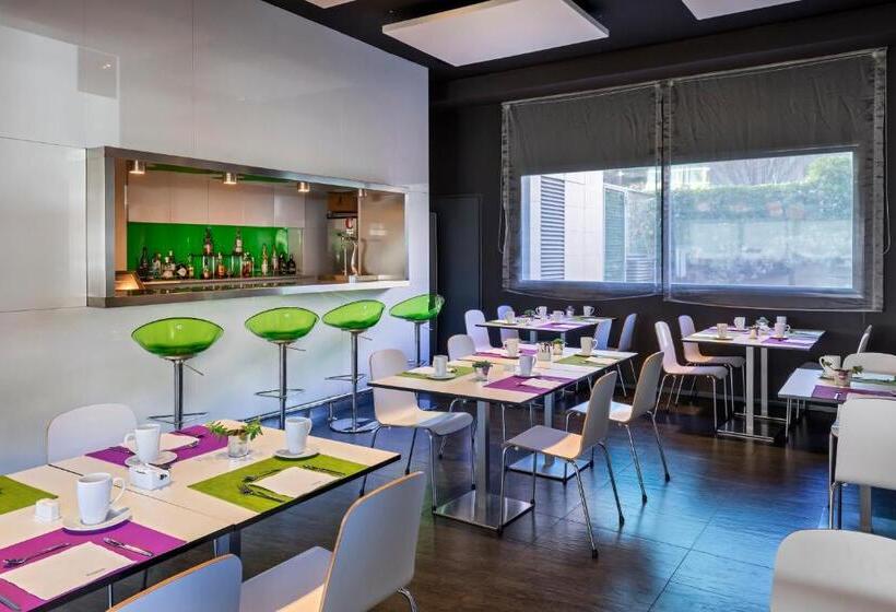 בית מלון כפרי Zentral Castellana Norte